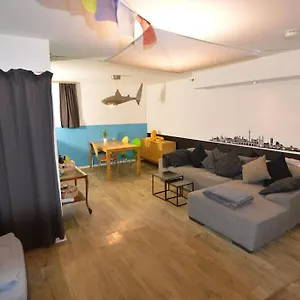 Gemutlich Zentrale Souterraint 65qm Nürnberg